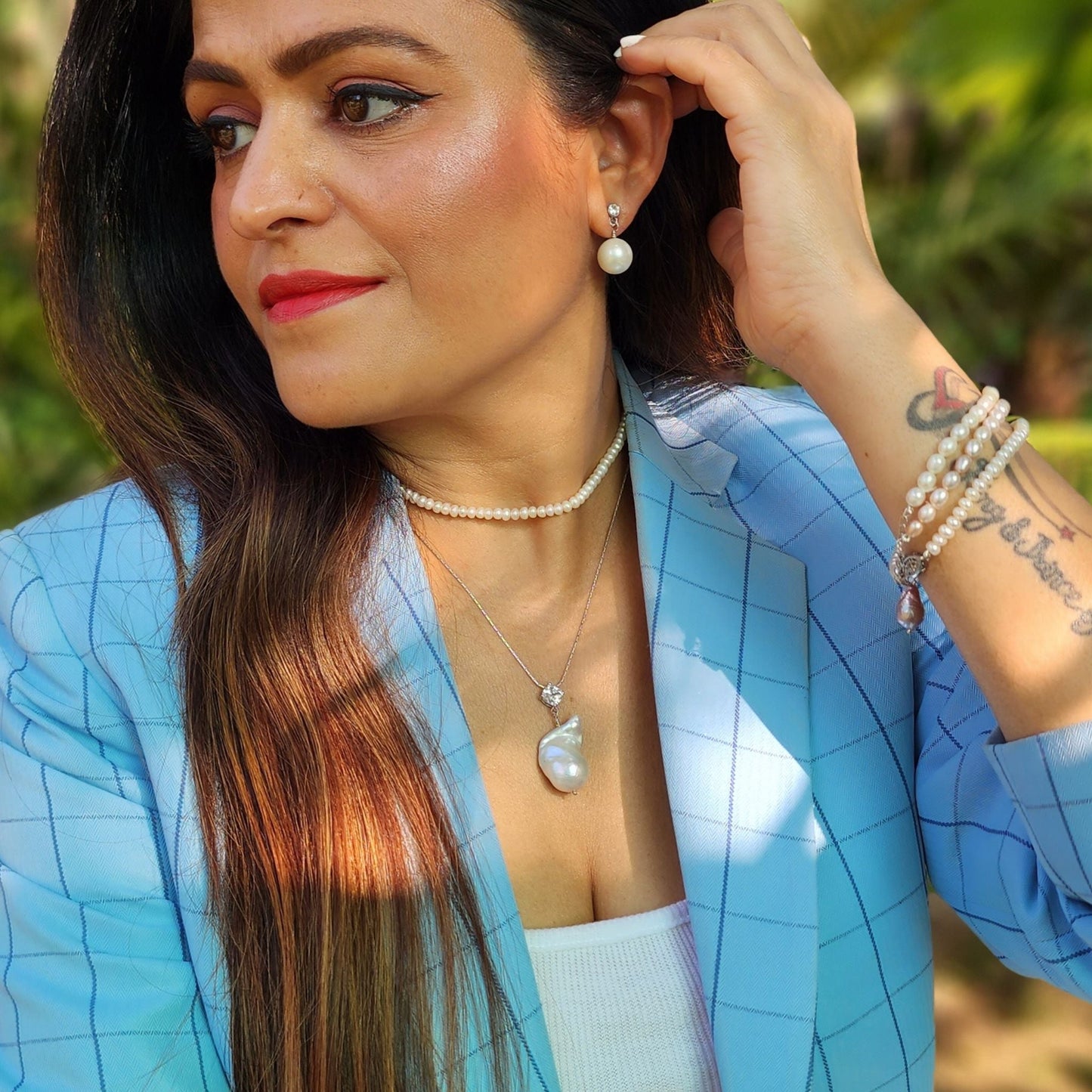 Beautiful Layered pearl necklace set - CherishBox