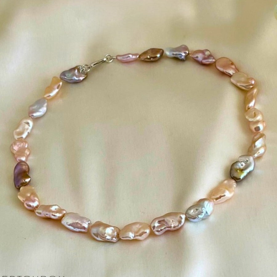 Coin Shaped Baroque Pearl Choker Necklace - CherishBox
