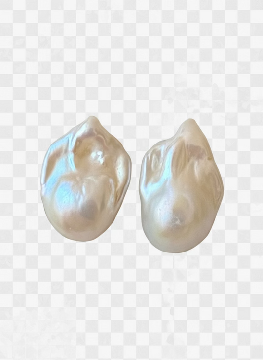 The Bold Baroque – Premium Pearl Studs