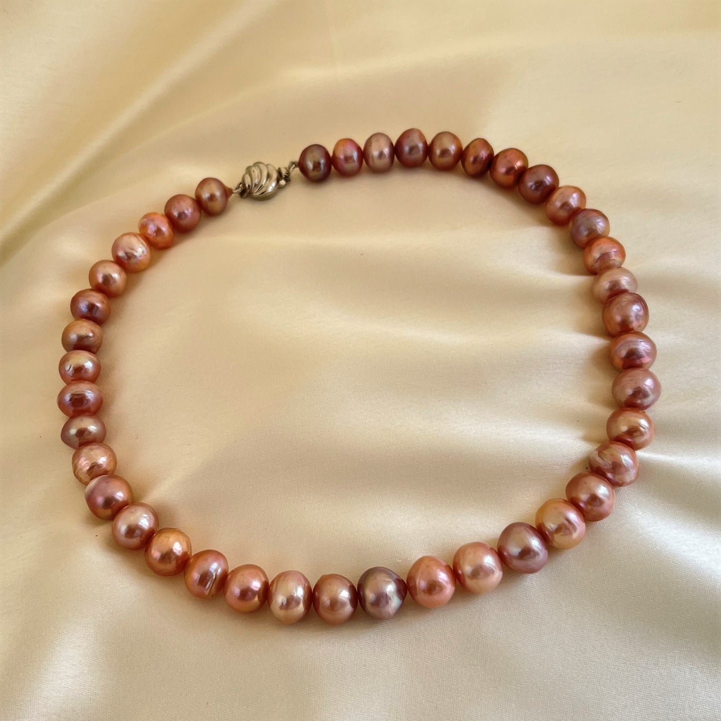 Multicolor Baroque Pearl Choker - CherishBox