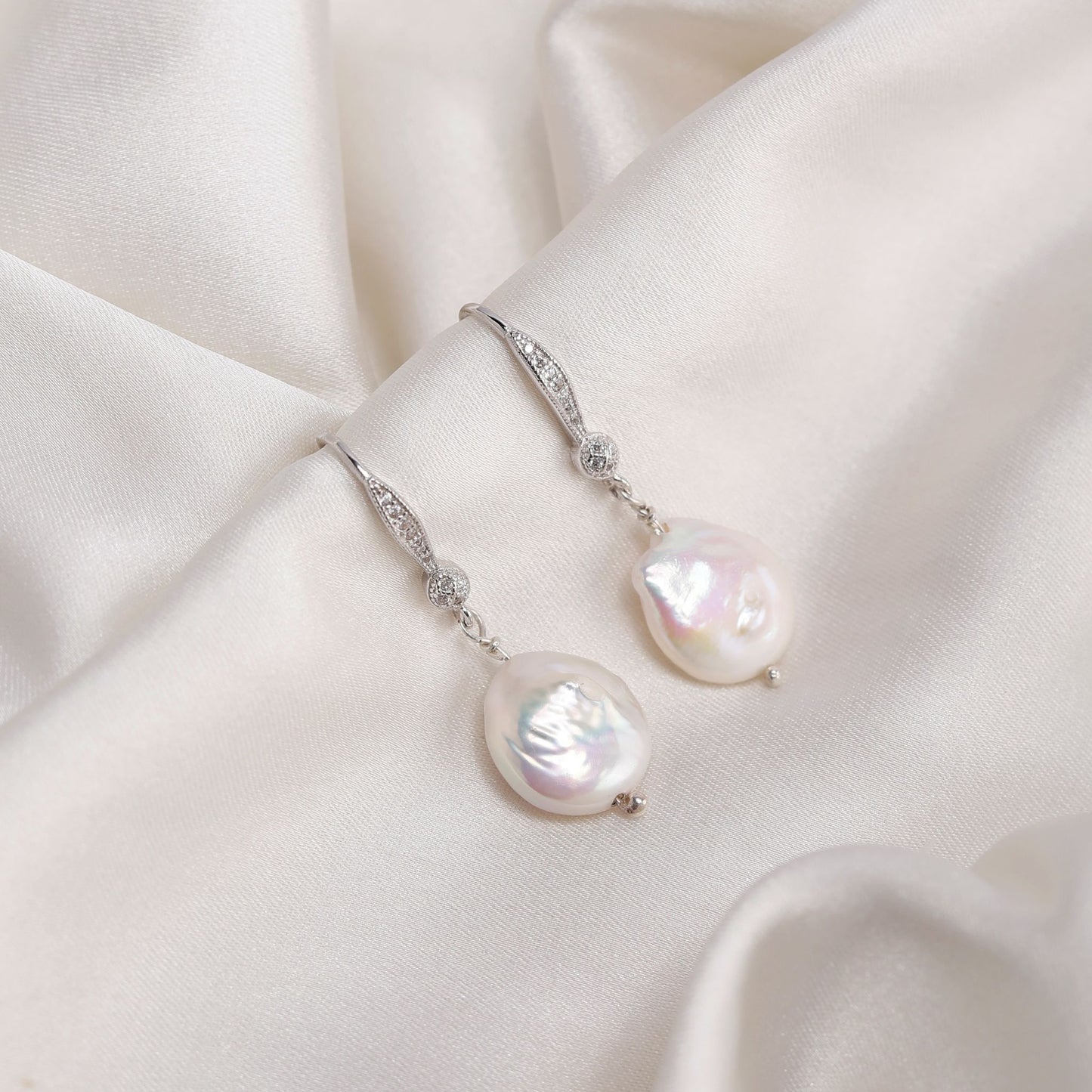 Silver Coin Pearl Earring - CherishBox