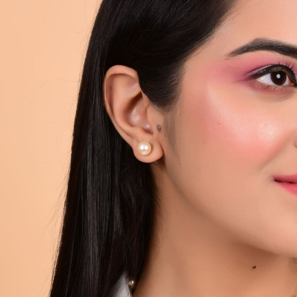 Peach Pearl Stud - CherishBox