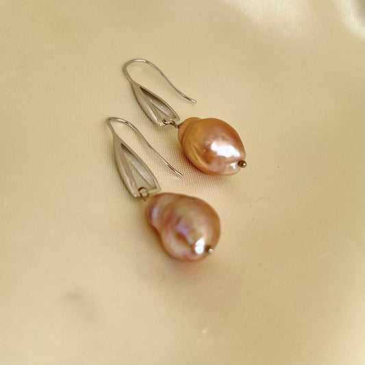 Baroque Pearl Hanging Earrings -CherishBox