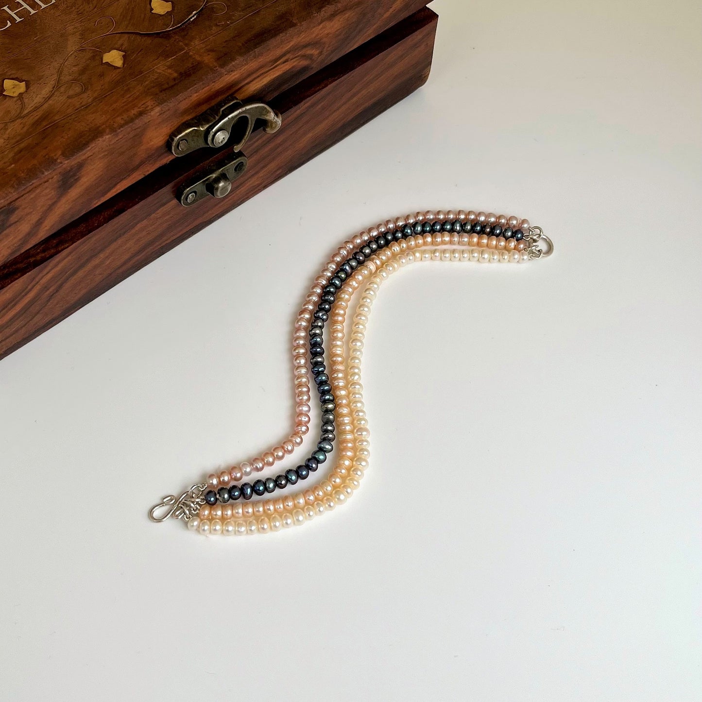 Multicolored Pearl Bracelet