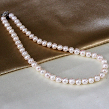 White Round Freshwater Pearl Necklace