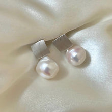 Square Brushed ( Snow White Freshwater Pearls in 925 Sterling Silver)