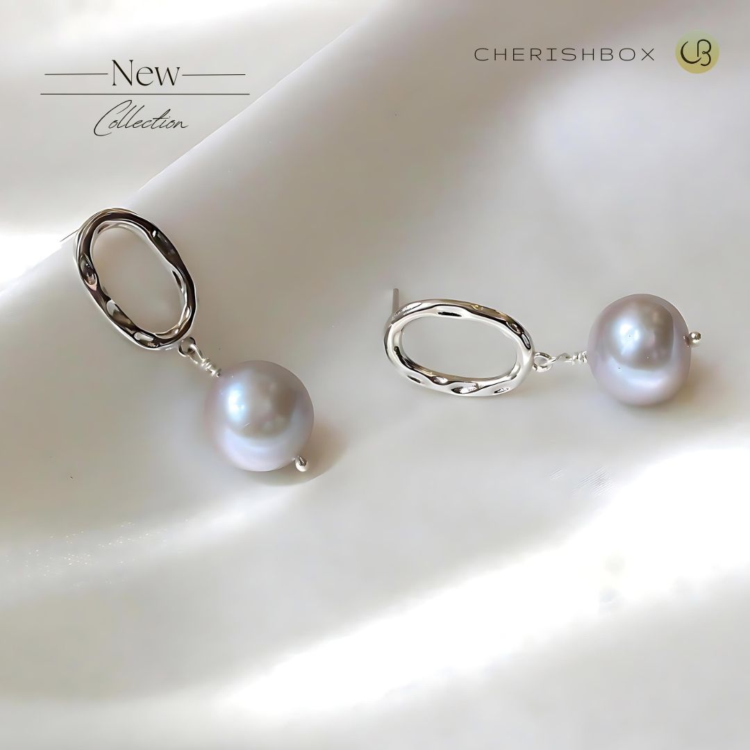 Grey Pearl Earrings - CherishBox