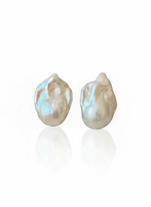 AAAA+ - The Bold Baroque – Premium Pearl Studs