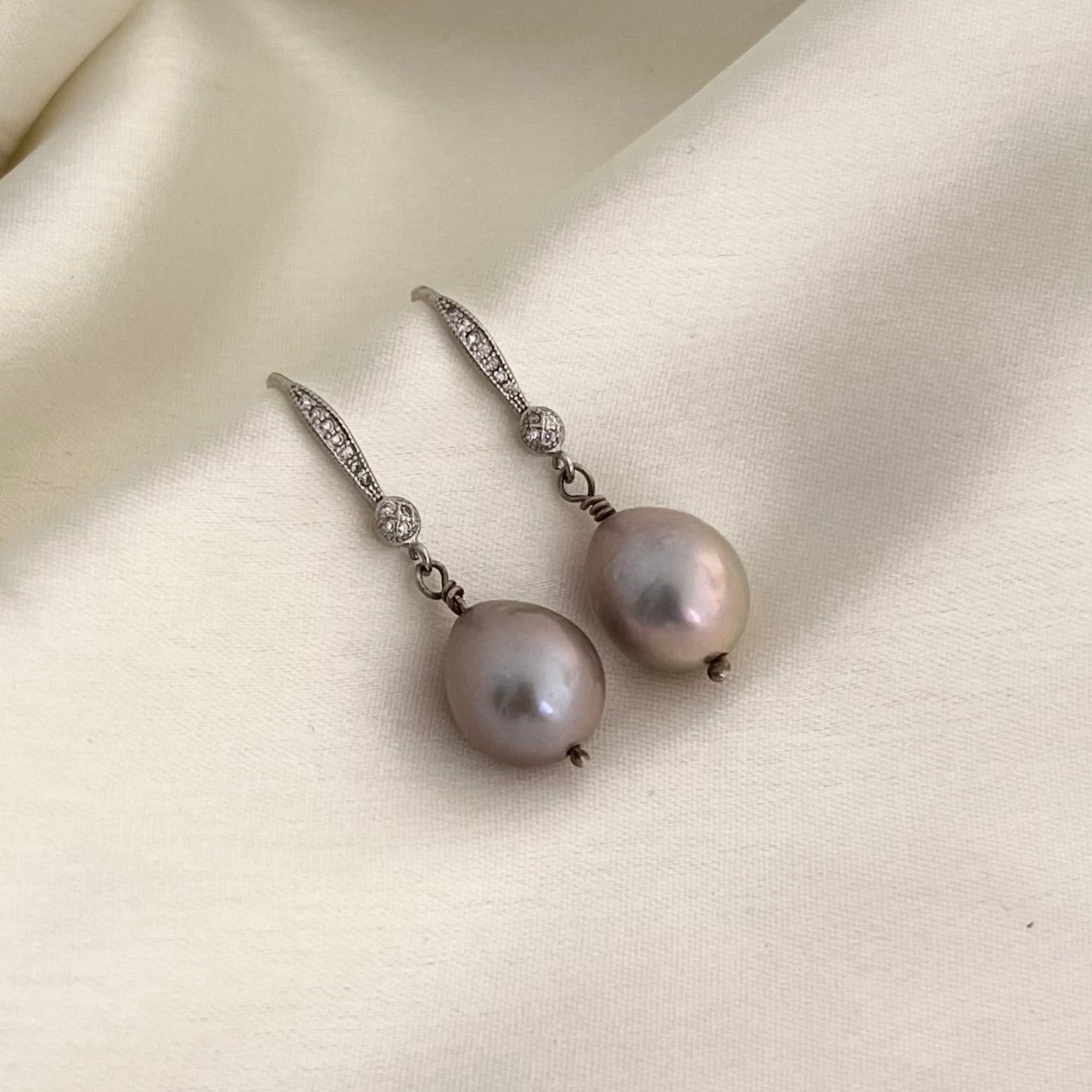 Grey Drop Pearl Earrings - CherishBox