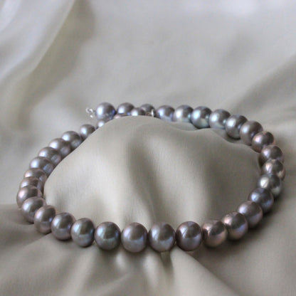 Gunmetal Grey Round Pearl ( Big, Bold & Beautiful)