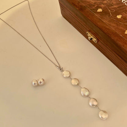 Falling Gracious 5 Coin Pearl (Necklace Set)