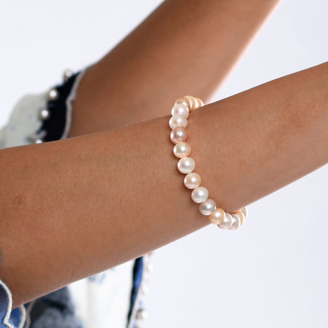  Peach Round Freshwater Pearl Bracelet - CherishBox