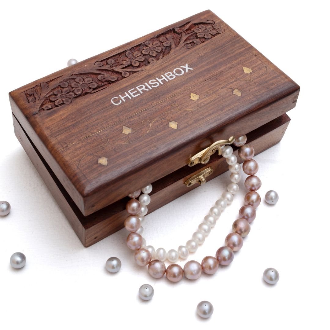  Rose Wine | CherishBox Two Layers of Elegance for Premium Look
