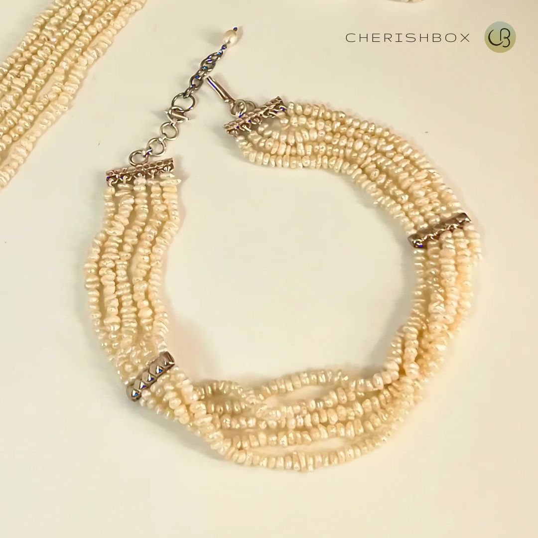 Small Tiny Pearl Choker Necklace - CherishBox