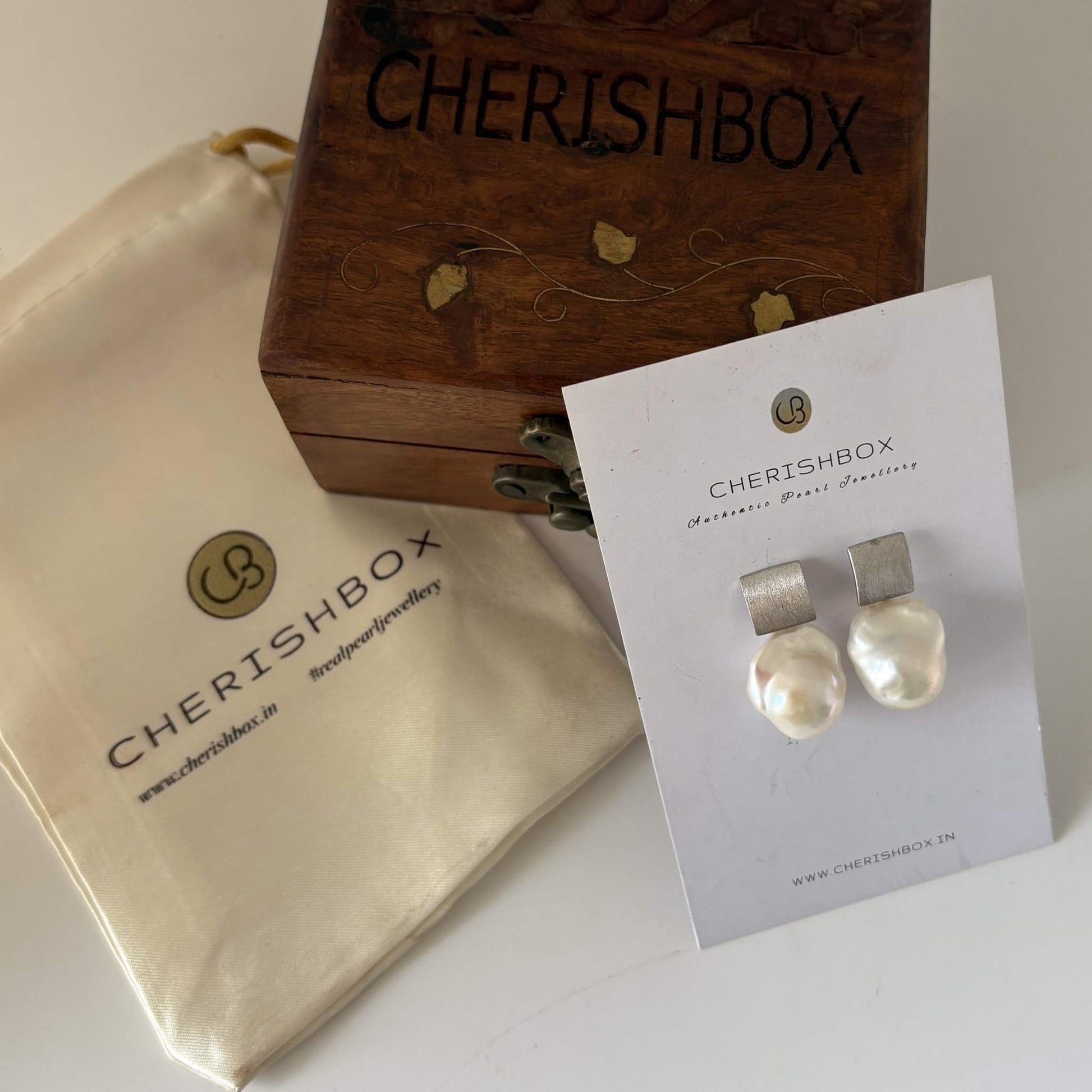 Square Brushed Bold White Baroque Pearl Earring in 92.5 Silver - CherishBox Real Pearl