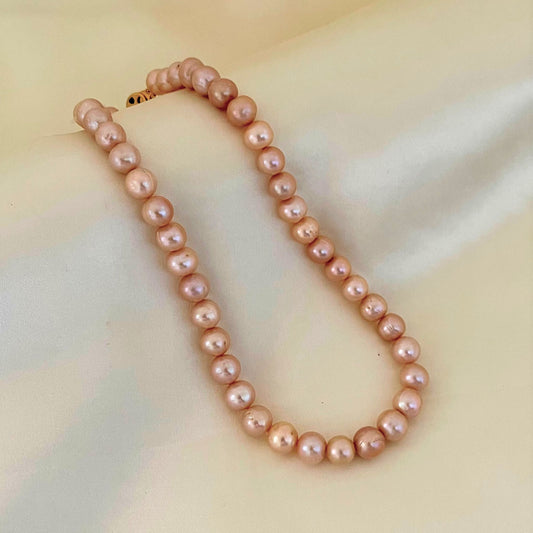 Peach Round Pearl Necklace - CherishBox