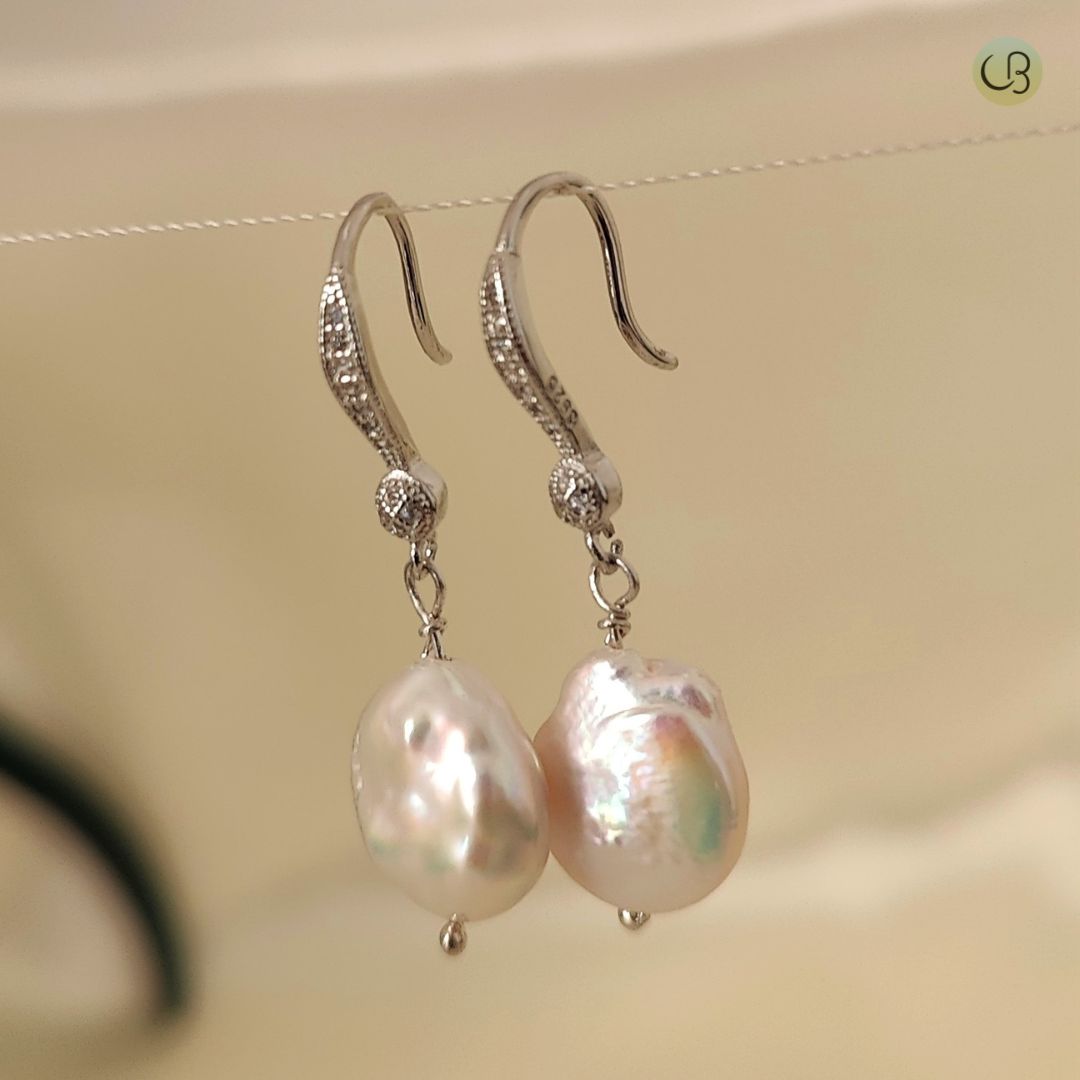 Large Freshwater Pearl Earrings - White Pearls and Hypoallergenic Tita –  CATLOGIX