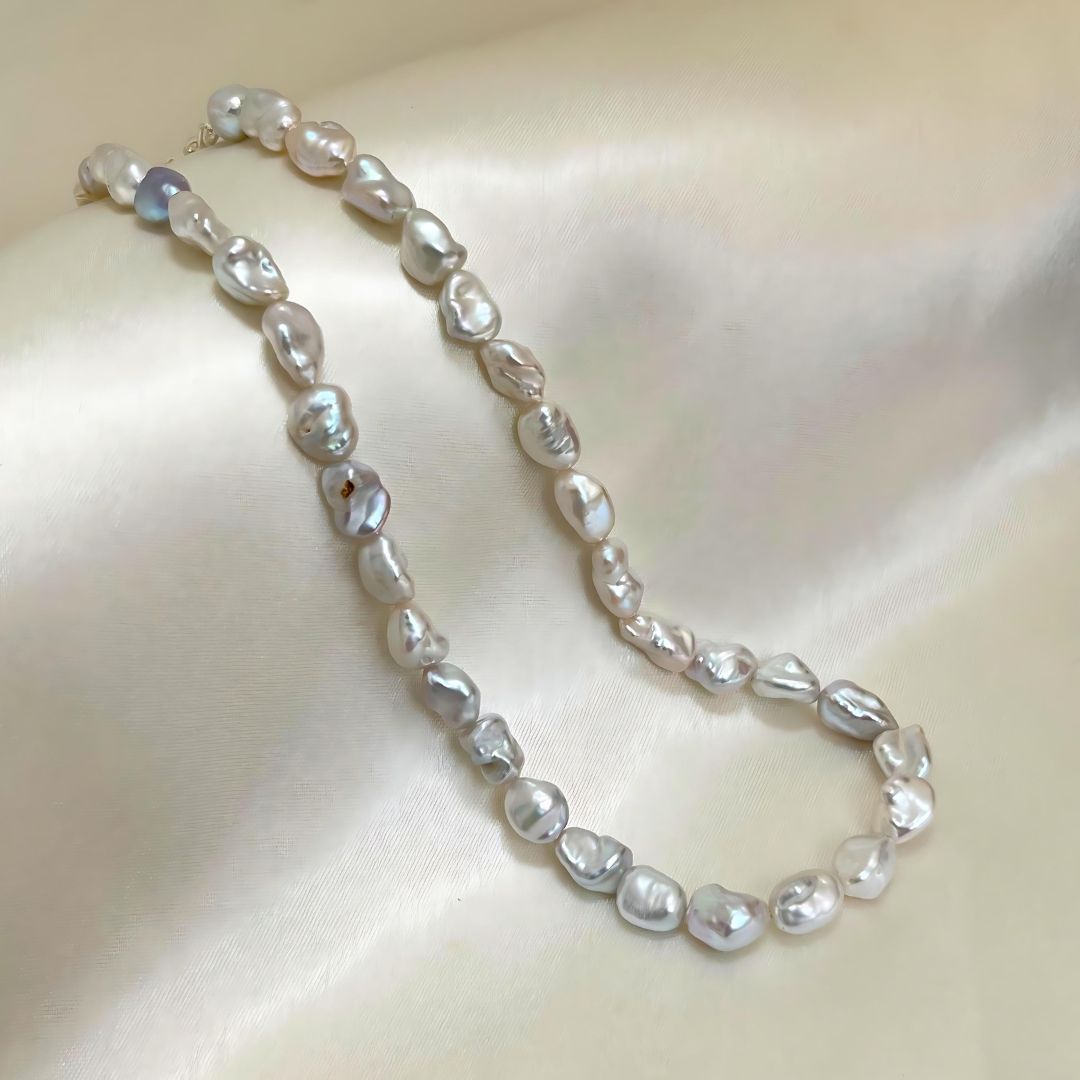 unshaped white pearl necklace - CherishBox