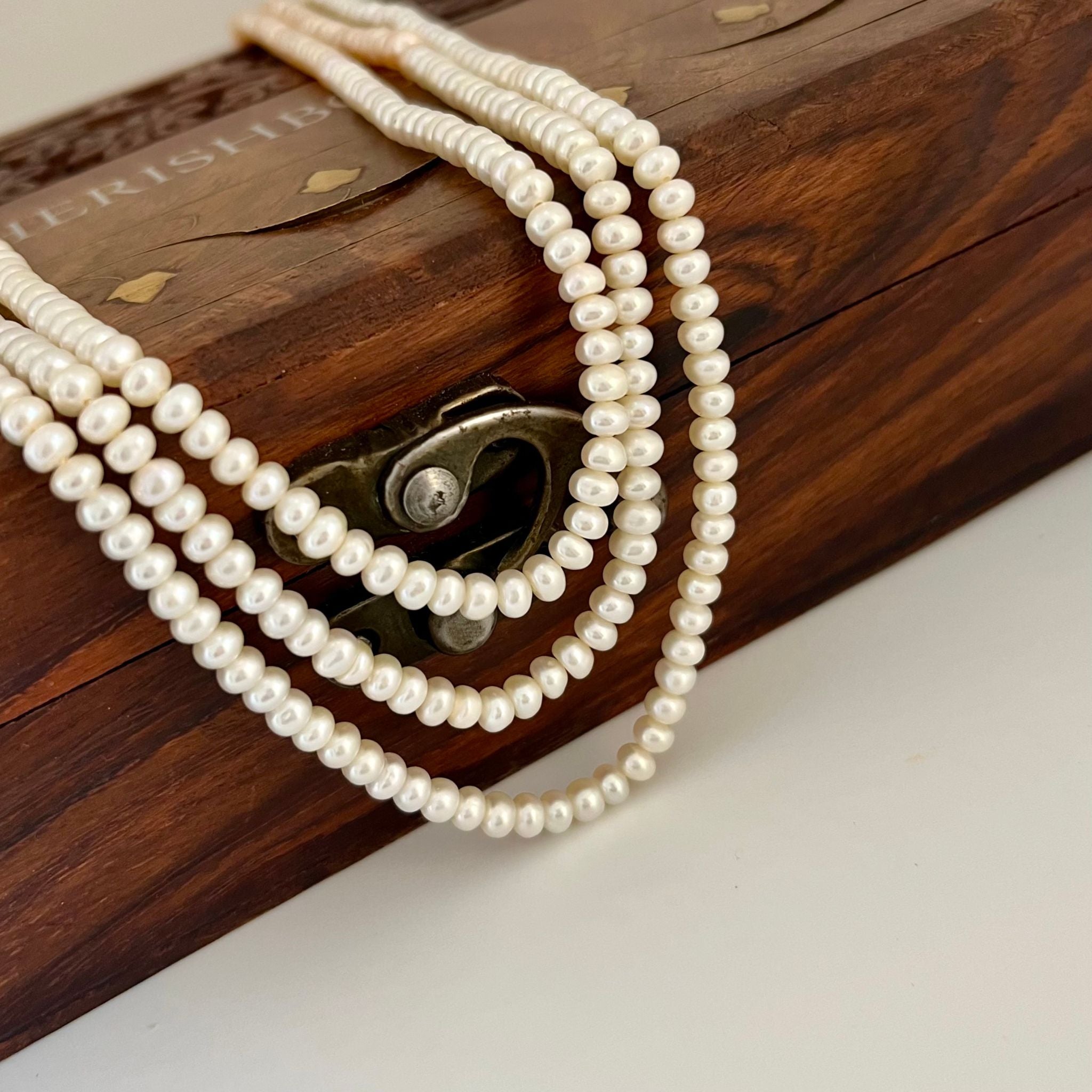 Vintage Pearl Necklace With Amethyst & Diamond Clasp Six Strand 1950s Pearl  Necklace | 913192 | Sellingantiques.co.uk