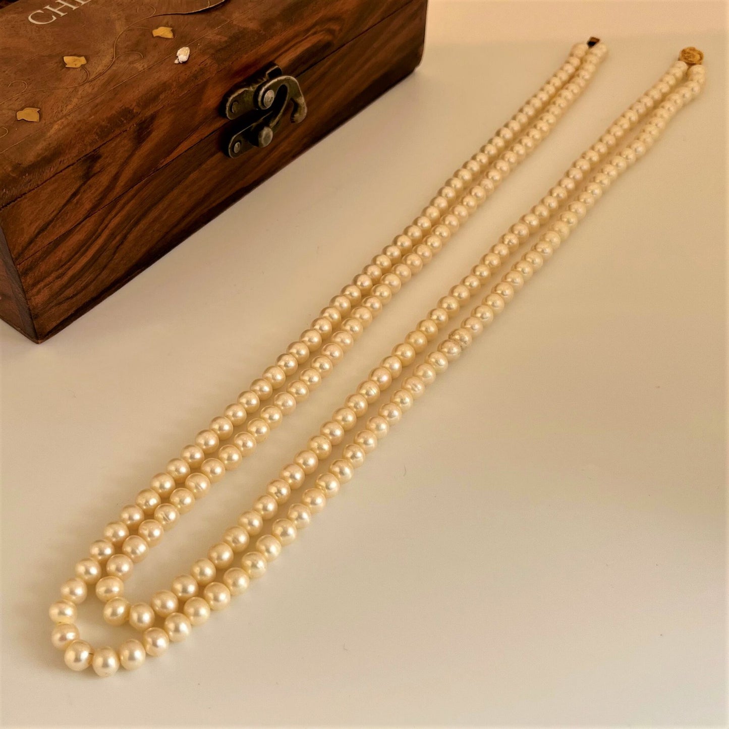 Golden pearl Necklace - CherishBox