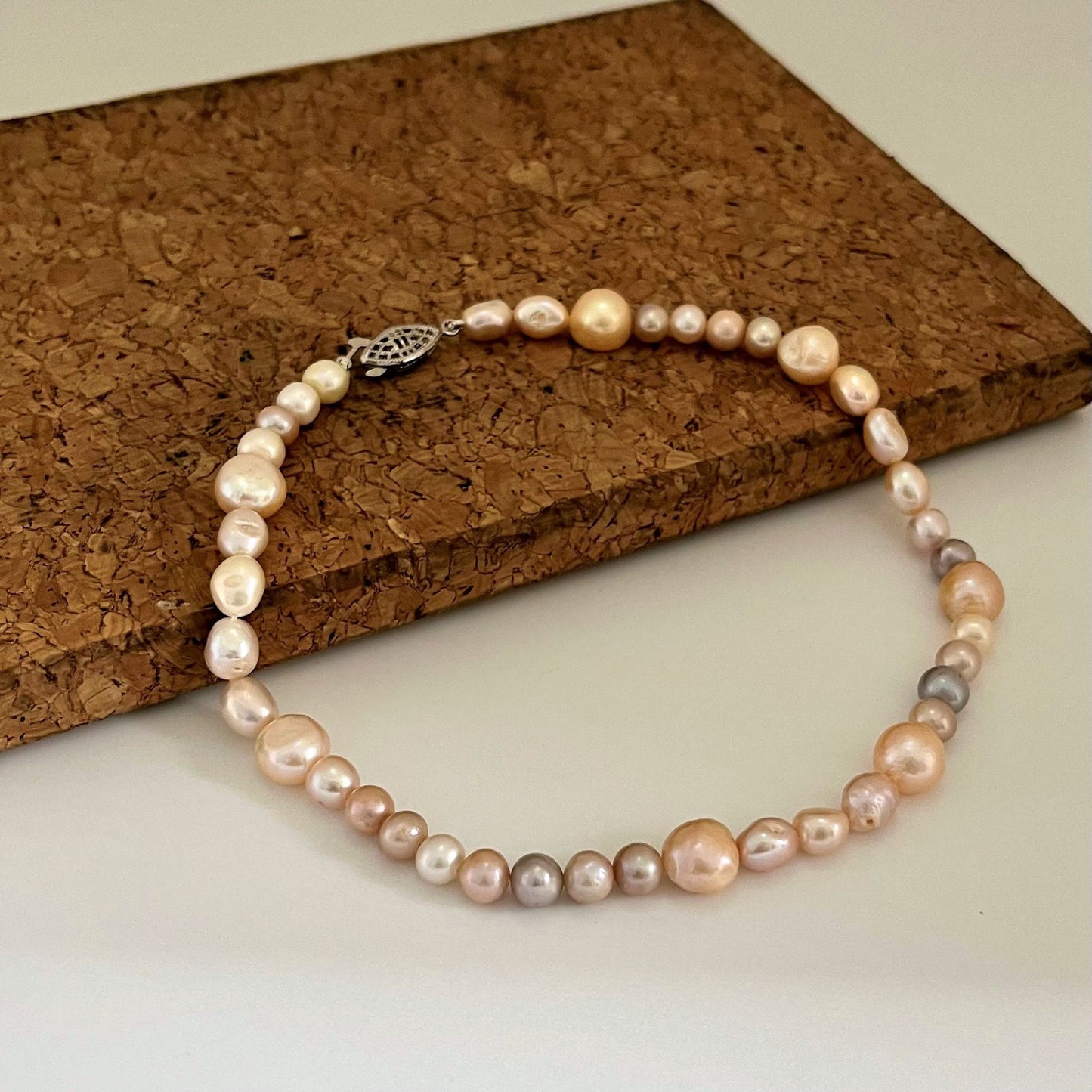 CherishBox Real Pearl Peach Collar  Necklace - CherishBox